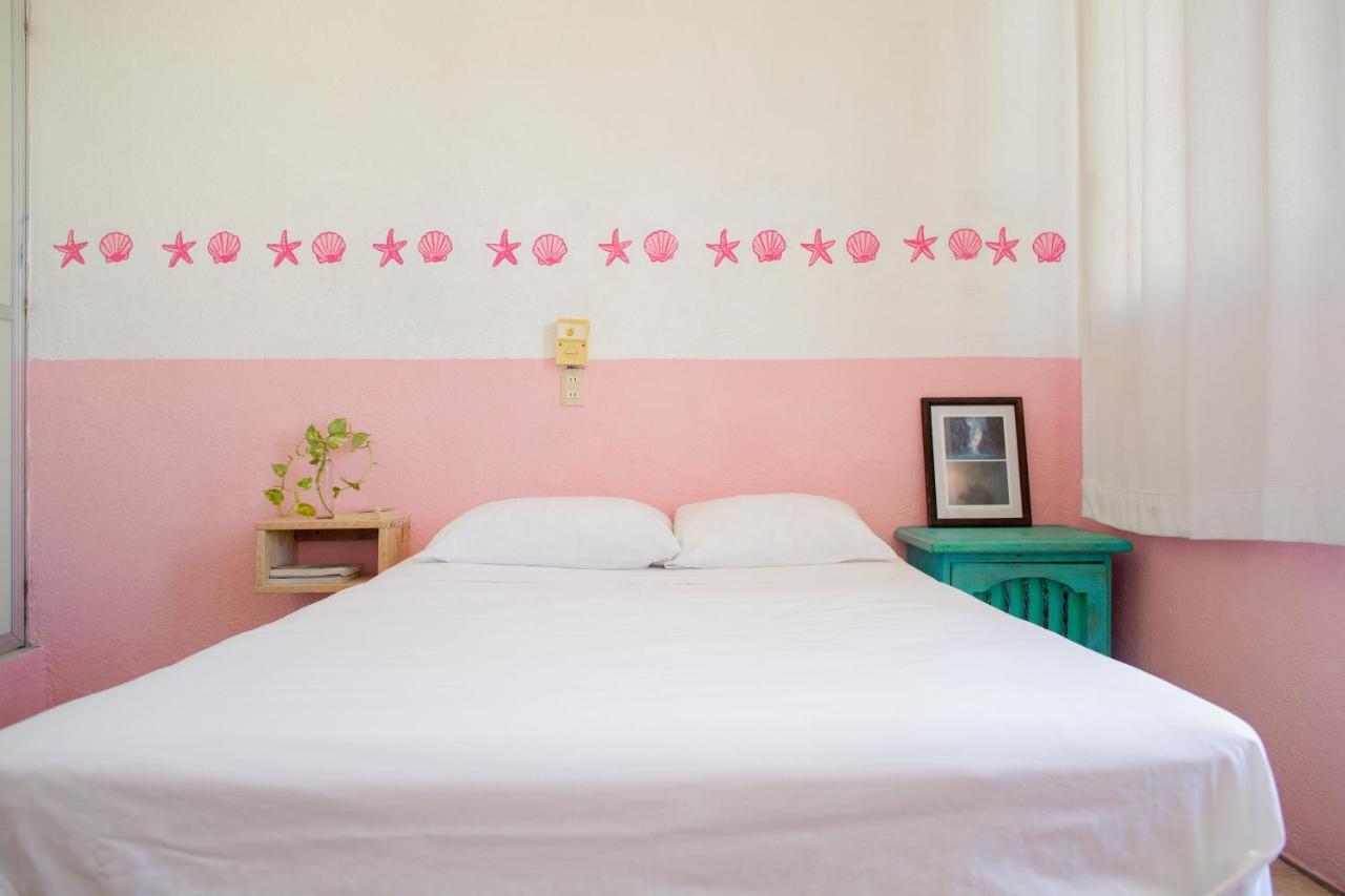 Residencia Artistica Hostel Puerto Escondido  Εξωτερικό φωτογραφία