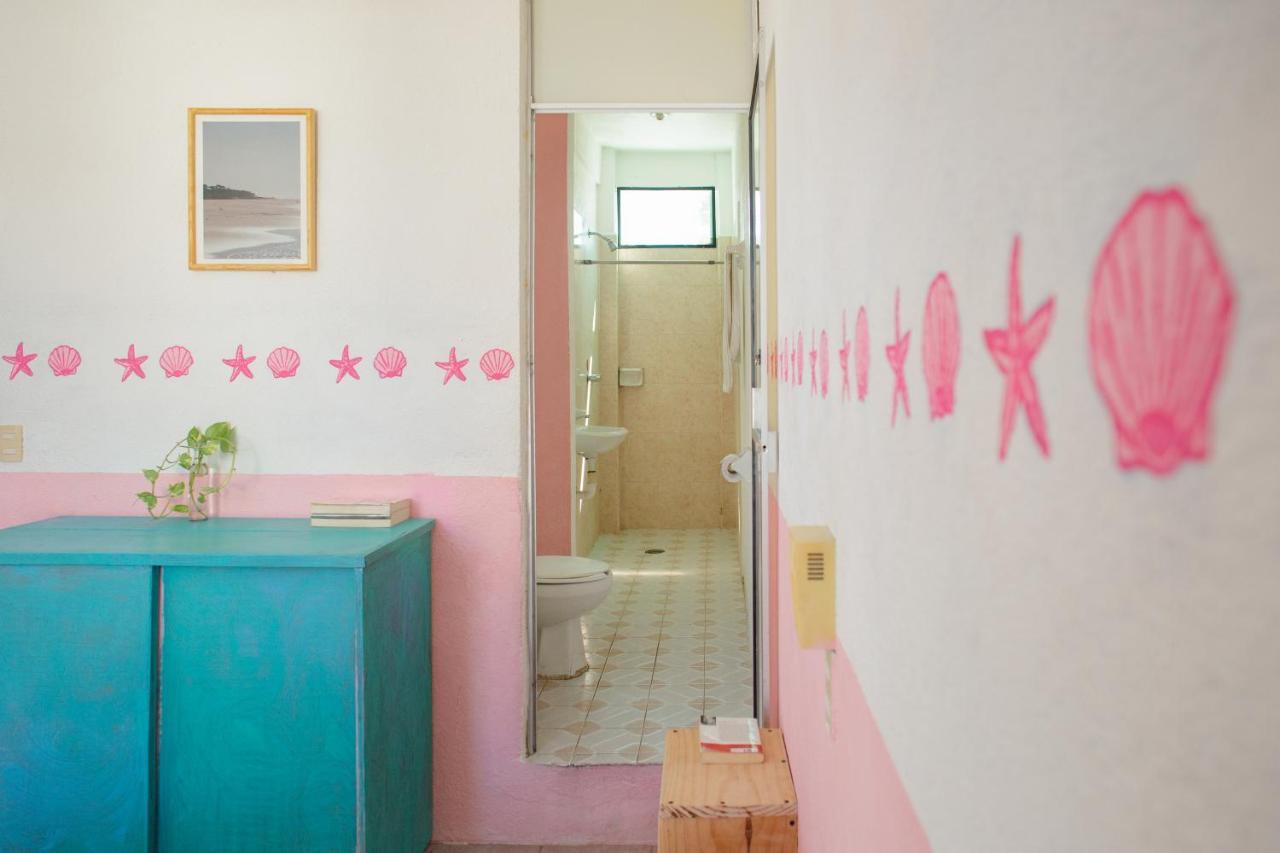 Residencia Artistica Hostel Puerto Escondido  Εξωτερικό φωτογραφία
