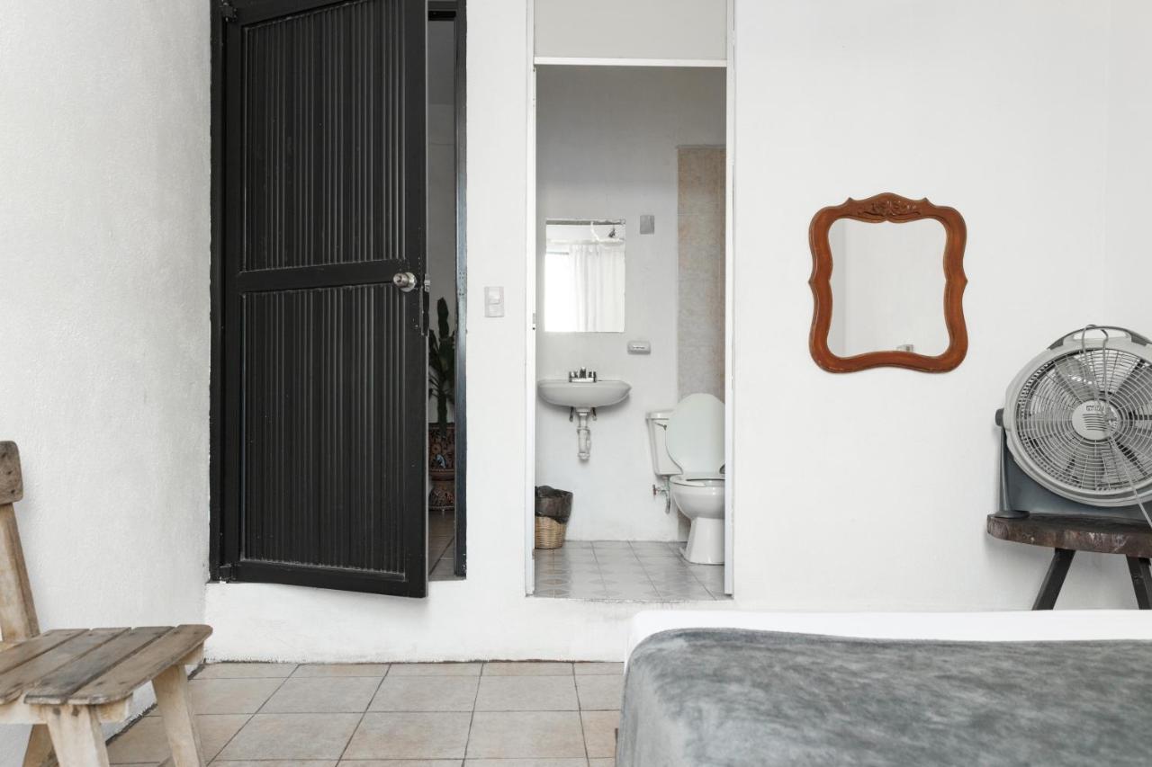 Residencia Artistica Hostel Puerto Escondido  Εξωτερικό φωτογραφία