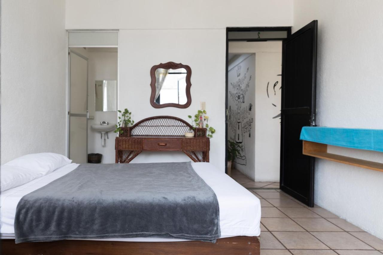 Residencia Artistica Hostel Puerto Escondido  Εξωτερικό φωτογραφία